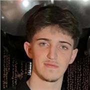 Englisch-Tutor, der Kinder bis zur 10 Klasse unterrichtet